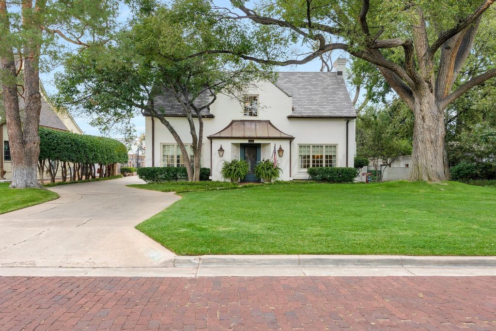 3003 S HUGHES Street, Amarillo, TX 79109