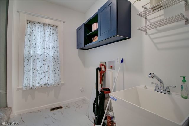1950 W 50th Street, Cleveland, OH 44102