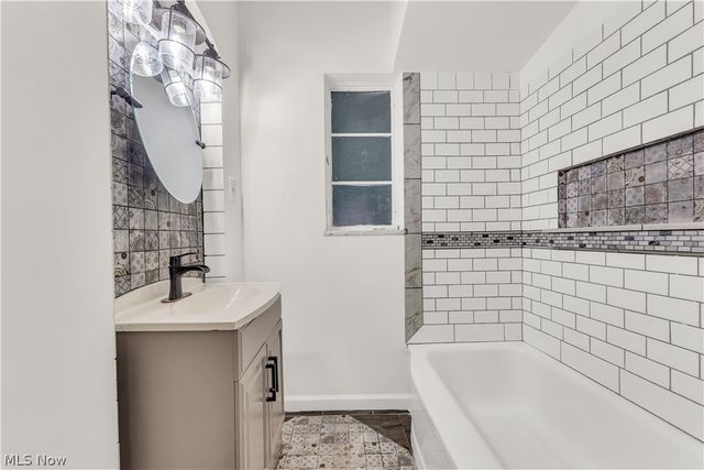 4145 W 140th Street, Cleveland, OH 44135