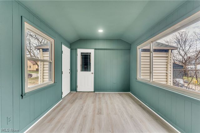 4145 W 140th Street, Cleveland, OH 44135