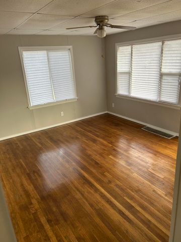 1240 175th Street, Hammond, IN 46324