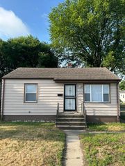 1240 175th Street, Hammond, IN 46324
