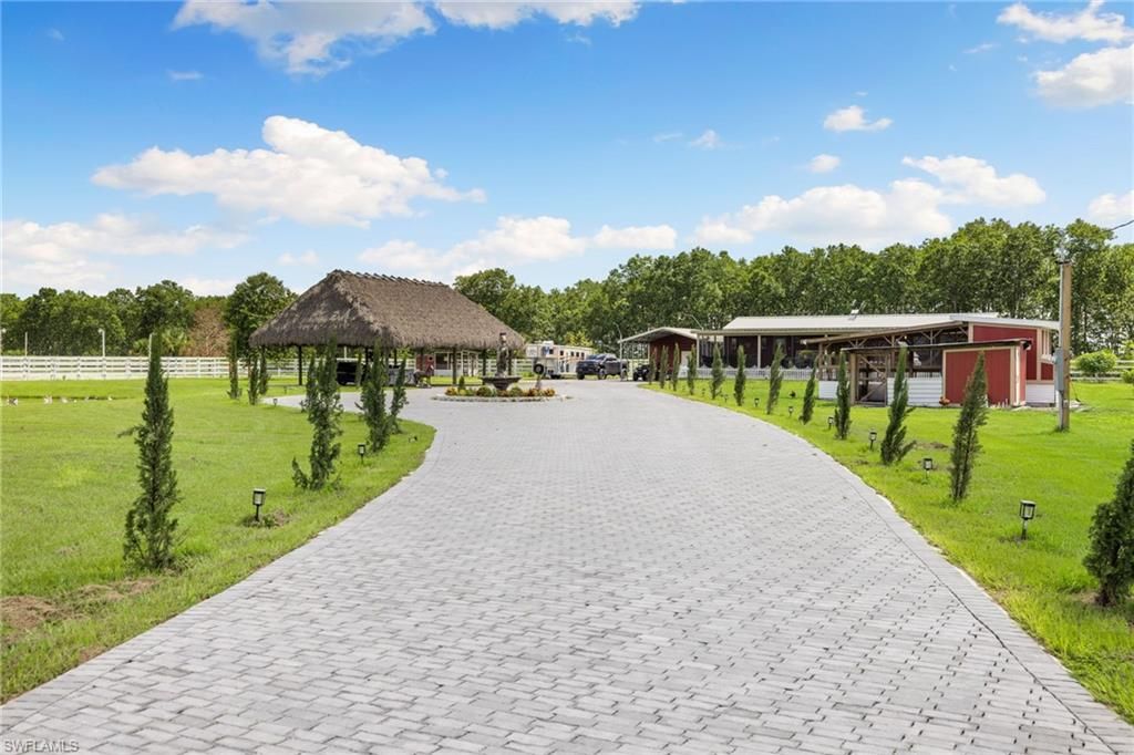 49033 Bermont RD, PUNTA GORDA, FL 33982 — photo 2