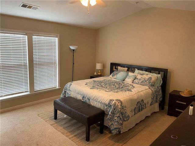 294 Balaban Circle, Woodstock, GA 30188