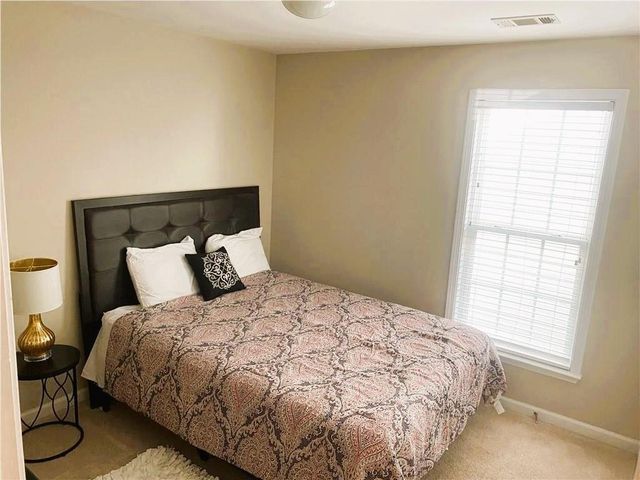 294 Balaban Circle, Woodstock, GA 30188