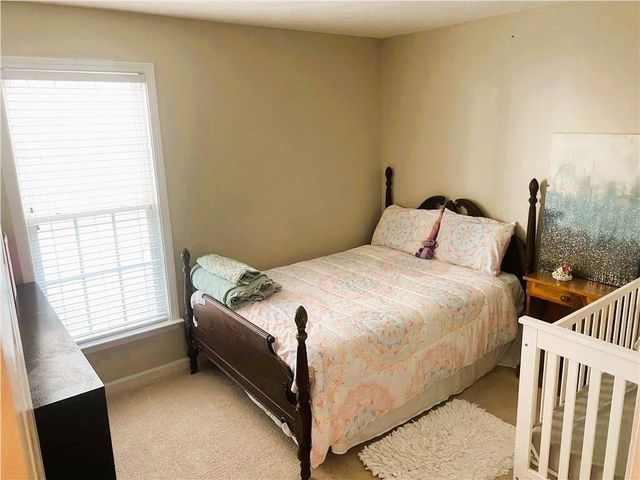 294 Balaban Circle, Woodstock, GA 30188