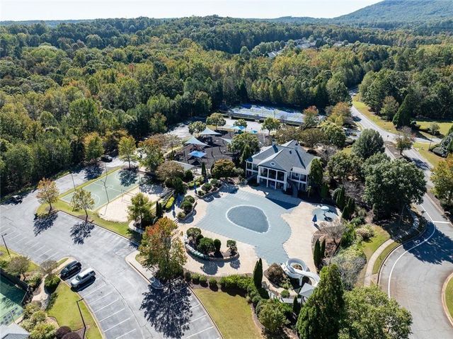 294 Balaban Circle, Woodstock, GA 30188