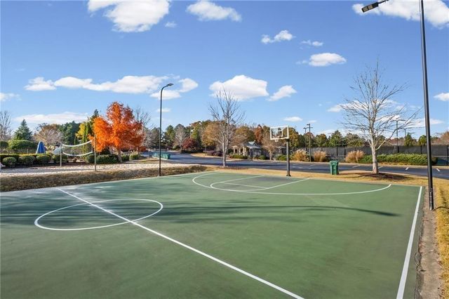 294 Balaban Circle, Woodstock, GA 30188