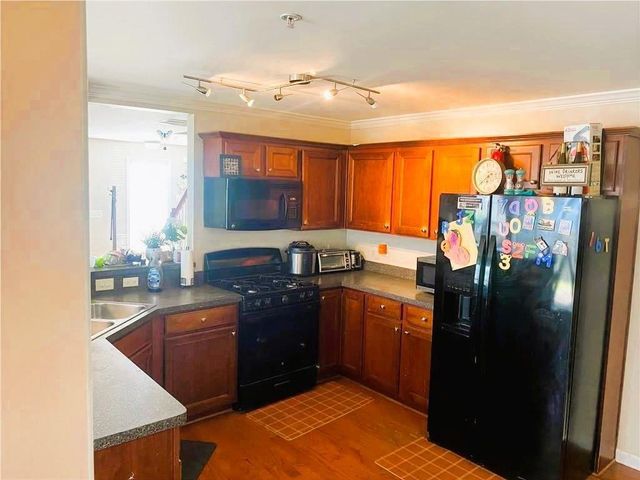 294 Balaban Circle, Woodstock, GA 30188