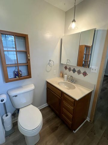134 Cherokee Avenue, Russell Springs, KY 42642