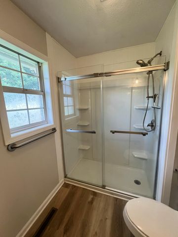 134 Cherokee Avenue, Russell Springs, KY 42642