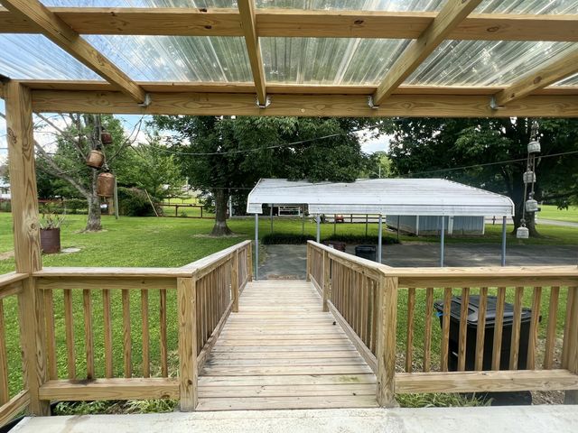 134 Cherokee Avenue, Russell Springs, KY 42642