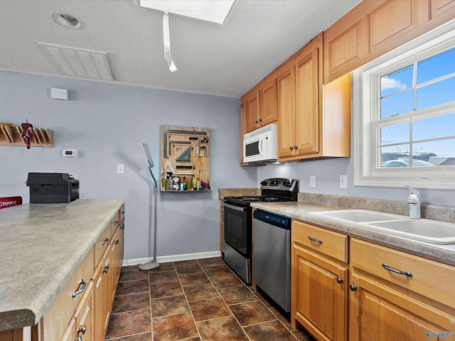 27444 Juanita Drive, Athens, AL 35613