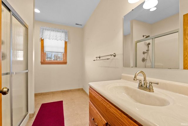 4239 S Kinsey Road, Warsaw, IN 46580
