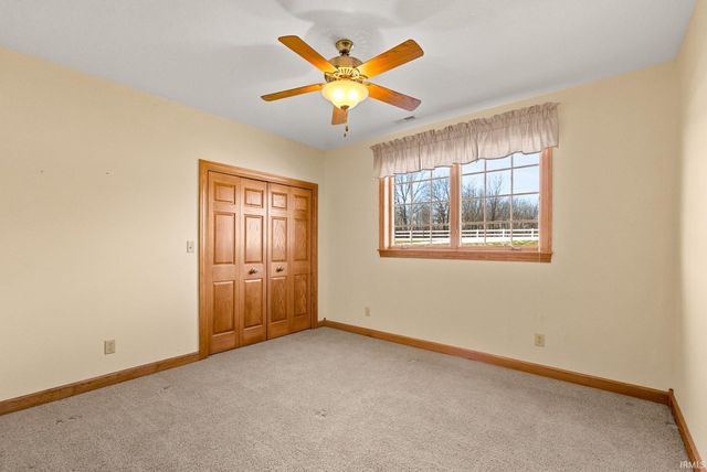 4239 S Kinsey Road, Warsaw, IN 46580