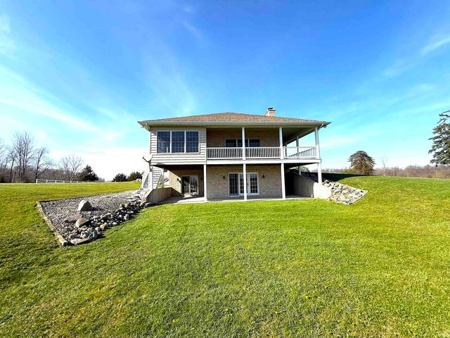 4239 S Kinsey Road, Warsaw, IN 46580