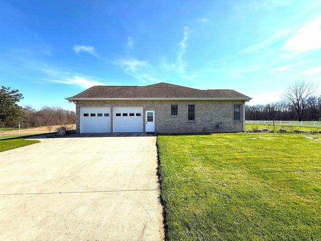 4239 S Kinsey Road, Warsaw, IN 46580