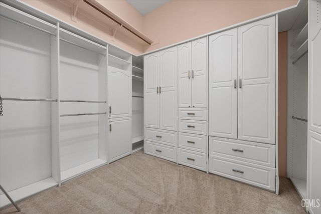 11101 Torbay Drive, Bakersfield, CA 93311