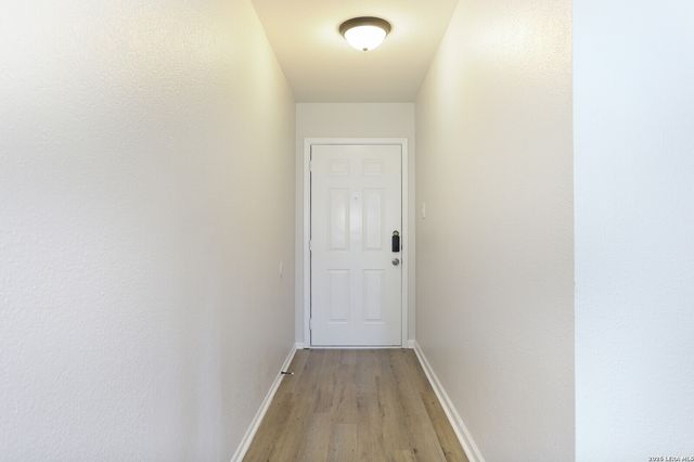 5146 Tom Stafford Dr, San Antonio, TX 78219