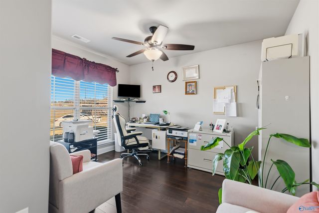 201 Ashbrook Circle, Harvest, AL 35749