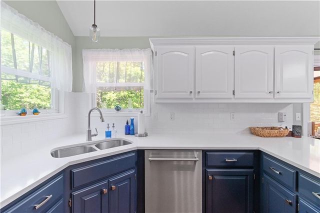 1110 Sarah Lane, Kearney, MO 64060