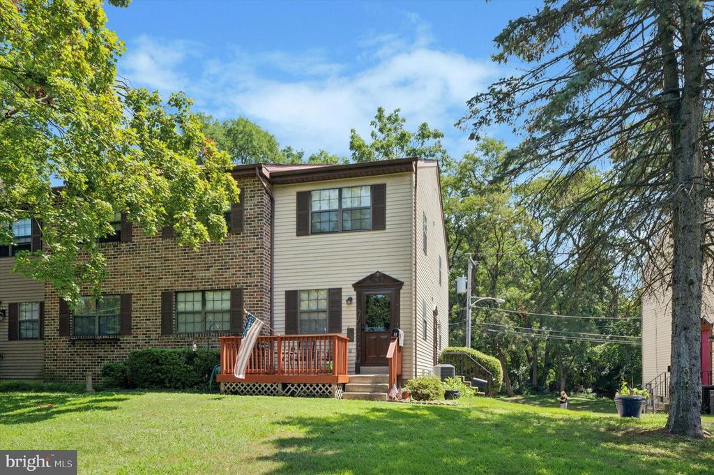 513 WOODLAND AVE, Cheltenham, PA 19012