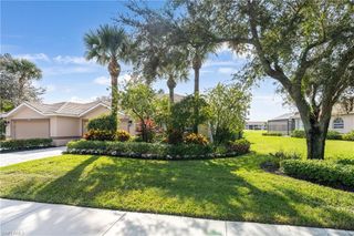 8230 Naples Heritage DR # C11, Naples, FL 34112