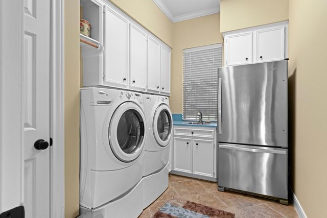 1814 Quiet Country Court, Kingwood, TX 77345