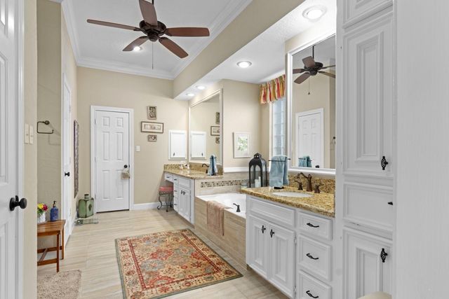 1814 Quiet Country Court, Kingwood, TX 77345