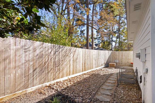 1814 Quiet Country Court, Kingwood, TX 77345