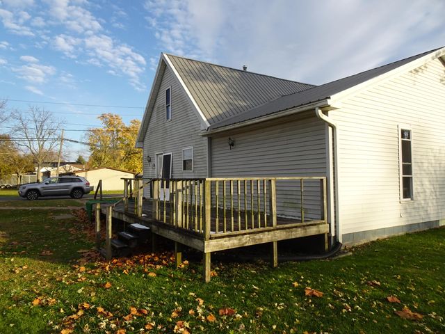 330 E Elm Street, Rensselaer, IN 47978