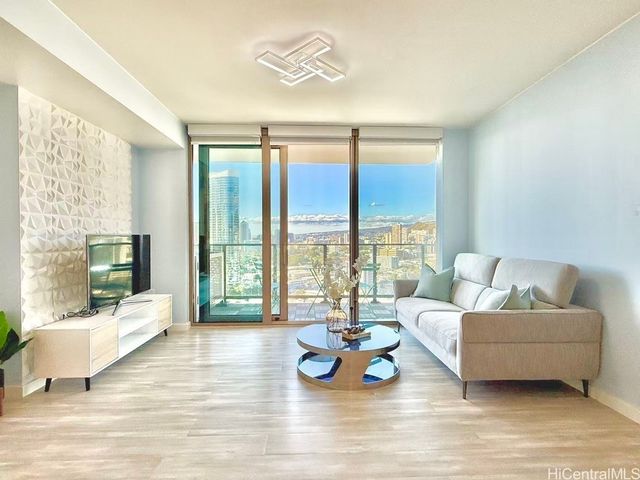 1388 Kapiolani Boulevard 2106, Honolulu, HI 96814