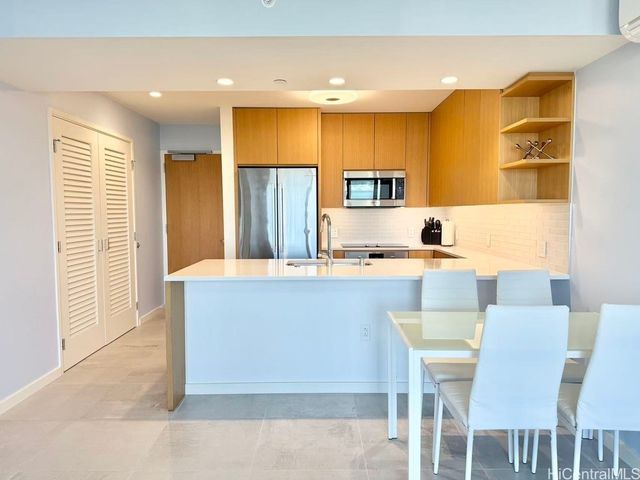 1388 Kapiolani Boulevard 2106, Honolulu, HI 96814