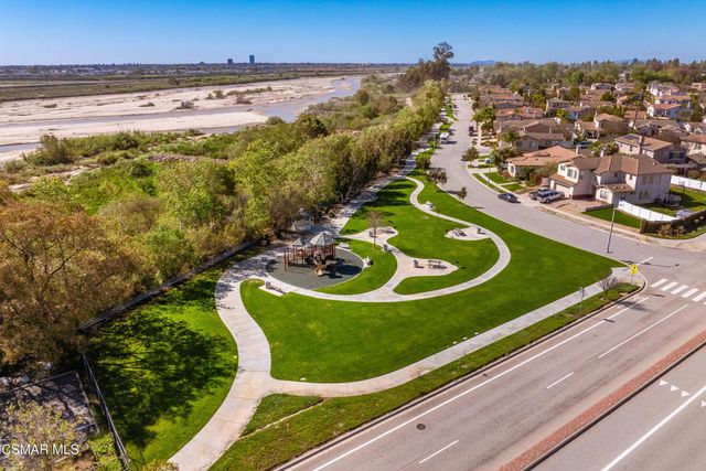 1605 Deschutes Avenue, Ventura, CA 93004