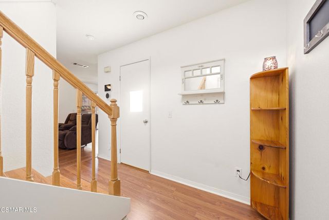 1605 Deschutes Avenue, Ventura, CA 93004