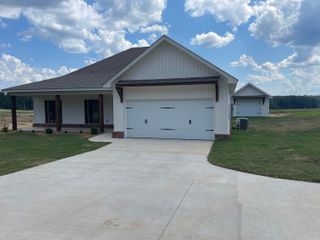 10699 W Miller Sardis Road, Bauxite, AR 72011