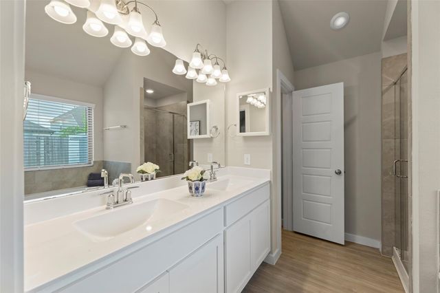 2610 Blue Abbot Drive, Fresno, TX 77545