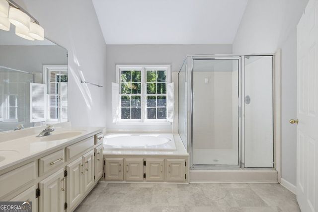 2711 Lochraven Court, Snellville, GA 30039