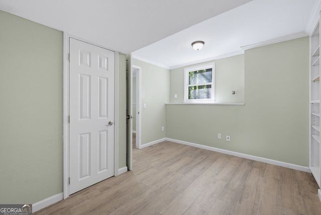 2711 Lochraven Court, Snellville, GA 30039