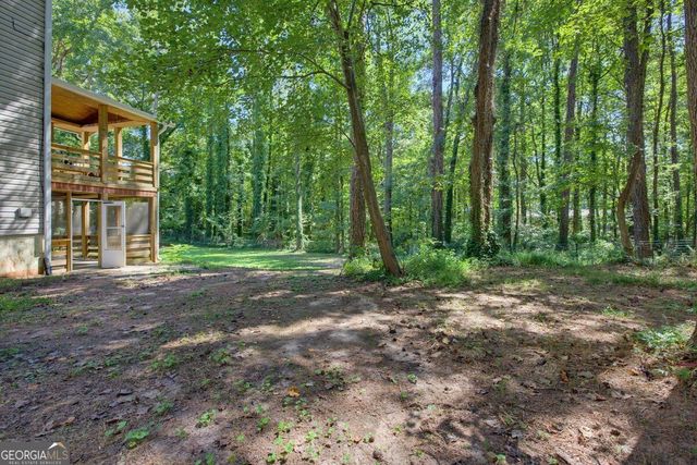 2711 Lochraven Court, Snellville, GA 30039