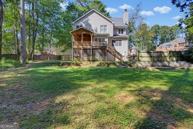 2711 Lochraven Court, Snellville, GA 30039