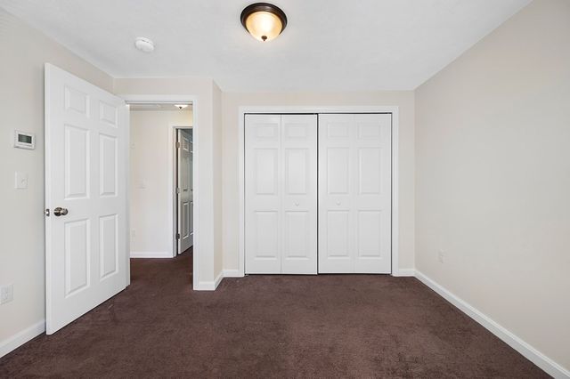 7 Snowberry Cir, Worcester, MA 01607