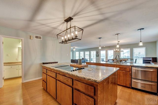 1327 Tiki Drive, Tiki Island, TX 77554