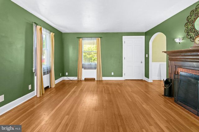 4211 KENSINGTON RD, Baltimore, MD 21229