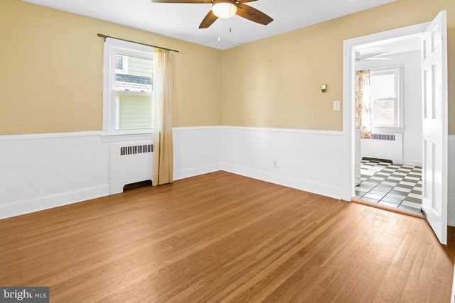 4211 KENSINGTON RD, Baltimore, MD 21229