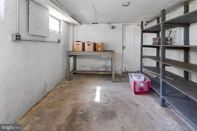 4211 KENSINGTON RD, Baltimore, MD 21229