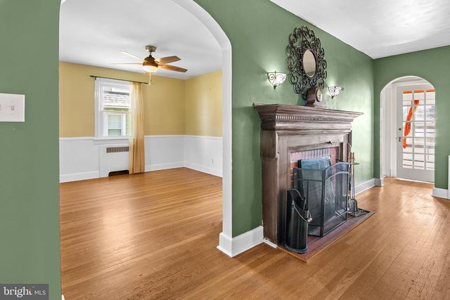 4211 KENSINGTON RD, Baltimore, MD 21229