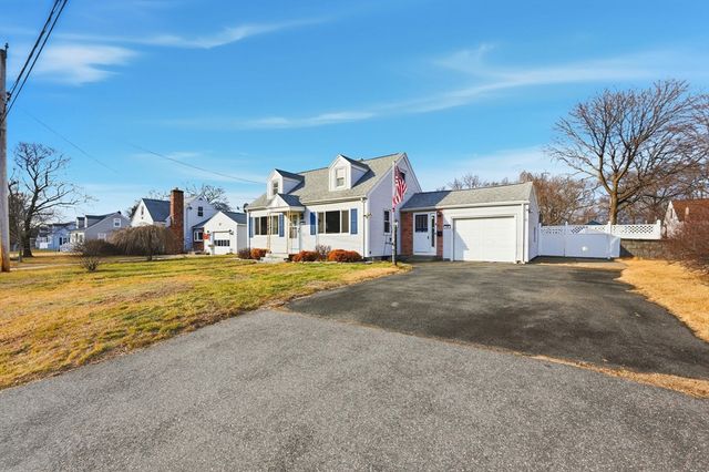 104 Chateaugay Street, Chicopee, MA 01020