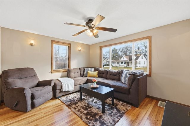 104 Chateaugay Street, Chicopee, MA 01020