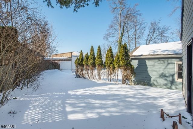 12 Ward Pl, Caldwell Boro Twp., NJ 07006